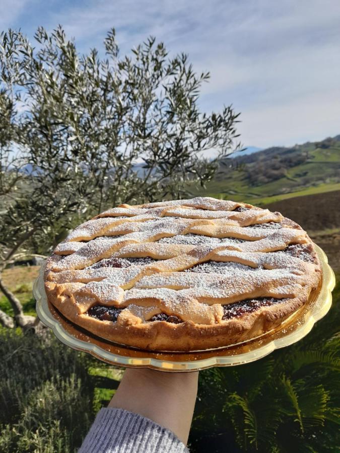 Agriturismo La Stragola Nicosia Eksteriør billede